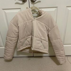 NWT Cropped Puffer